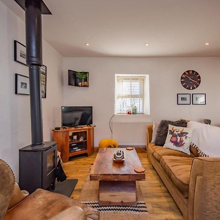 Cosy Farm Conversion In The Heart Of Pembrokeshire Maenclochog Extérieur photo