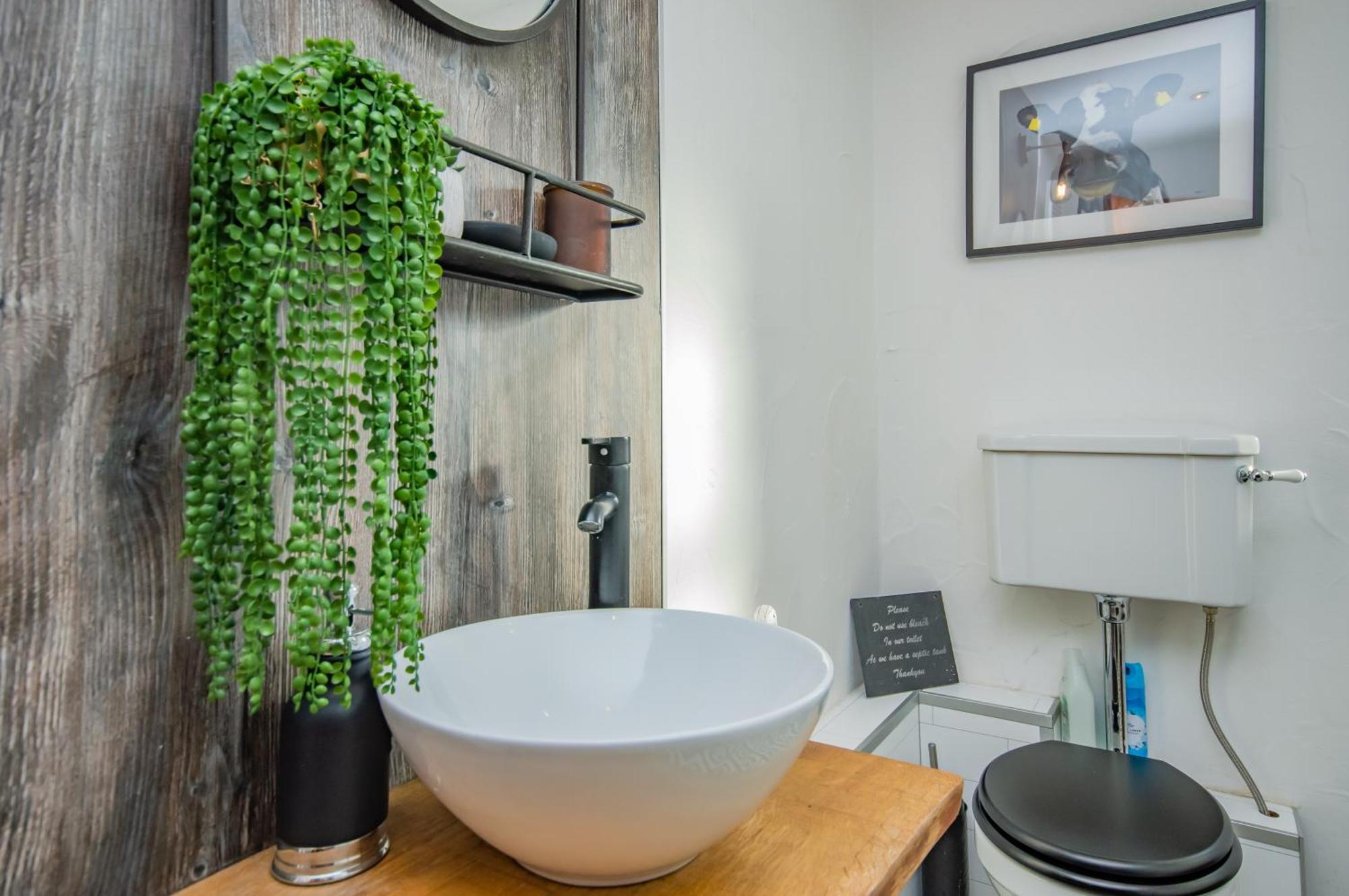 Cosy Farm Conversion In The Heart Of Pembrokeshire Maenclochog Extérieur photo