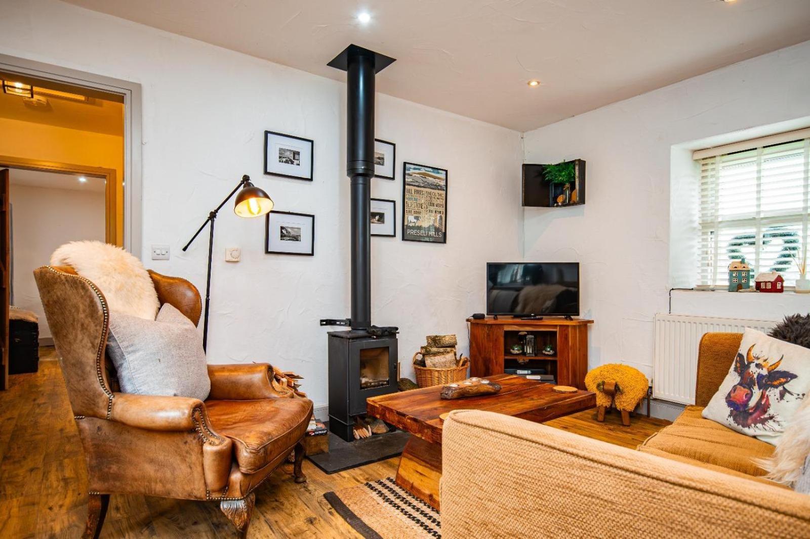 Cosy Farm Conversion In The Heart Of Pembrokeshire Maenclochog Extérieur photo